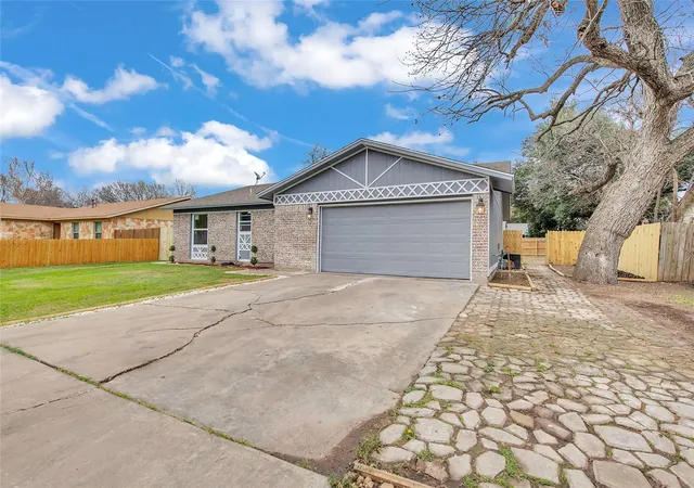 Photo 2 of Single family home for sale at 7209 Gunnison Pass, Austin, TX 78724 | MLS# 2895178 | Listing updated on 2026-07-12