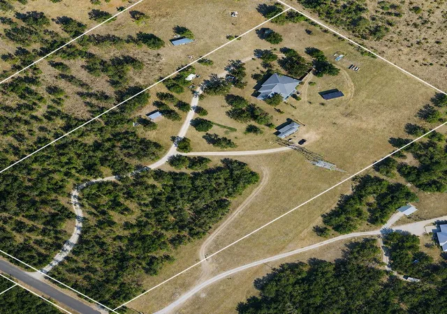 4th image of 268 Privada Dr, Del Valle, TX 78617 | MLS# 5479868