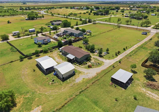 Photo 3 of Manufactured home for sale at 5904 Fm 621, Martindale, TX 78655 | MLS# 6077410 | Listing updated on 2026-08-26