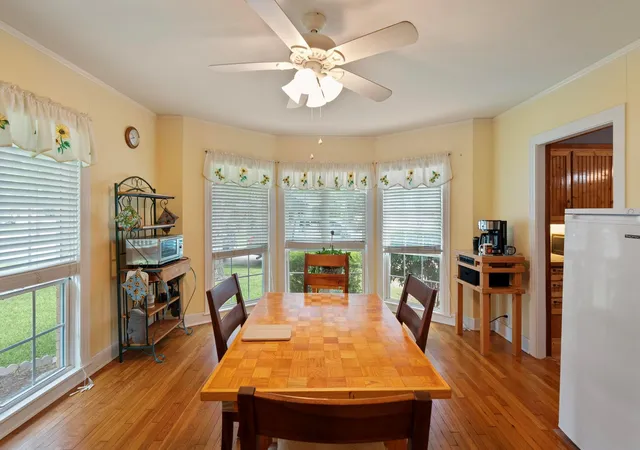 4th image of 401 Donohoe St, Granger, TX 76530 | MLS# 4466597