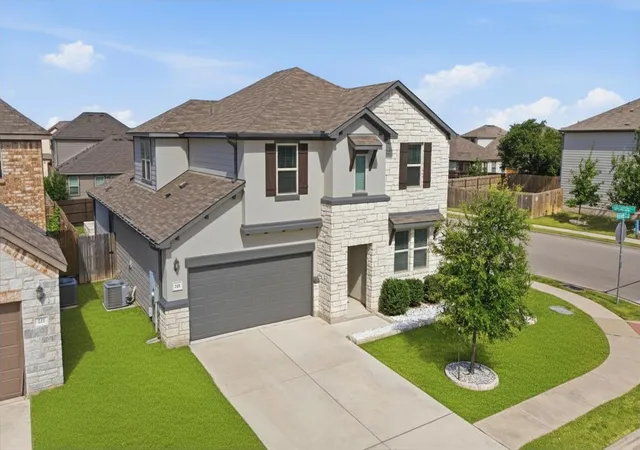 Photo 2 of Single family home for sale at 225 Capstone Rd, Liberty Hill, TX 78642 | MLS# 8728373 | Listing updated on 2026-09-21