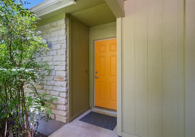 2nd image of 8105 S 1st St, Austin, TX 78748 | MLS# 5559245