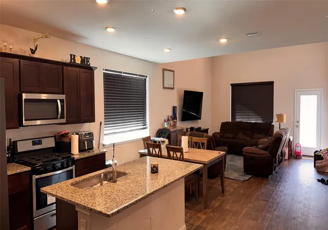 Photo 4 of Single family home for sale at 201 Finley Rae Dr, Georgetown, TX 78626 | MLS# 6377907 | Listing updated on 2026-10-22