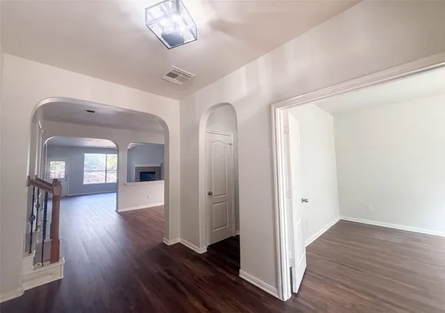 Photo 34 of Single family home for sale at 2404 Danciger Ln, Cedar Park, TX 78613 | MLS# 9307458 | Listing updated on 2026-09-14