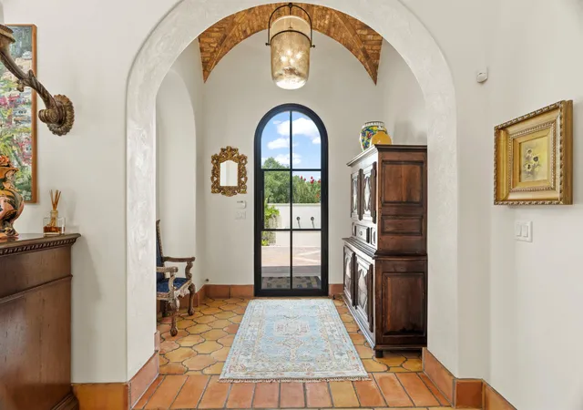 5th image of 125 Plaza Escondido, Horseshoe Bay, TX 78657 | MLS# 5569466