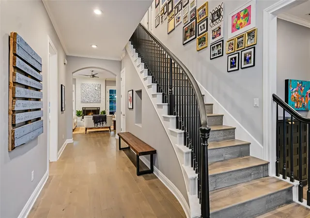3rd image of 1208 Grosvener Ct, Austin, TX 78746 | MLS# 9759805