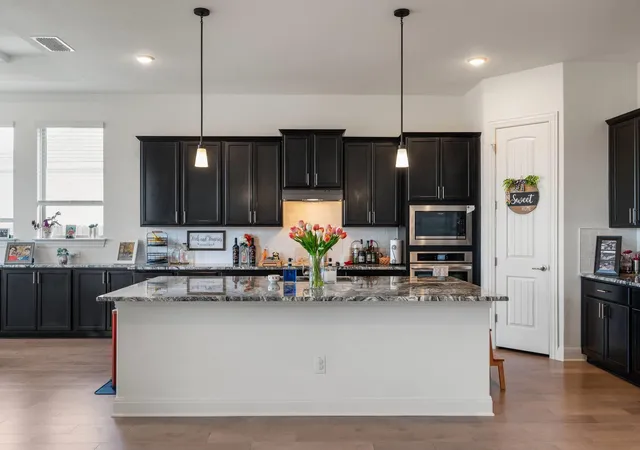 Photo 3 of Single family home for sale at 105 Bosco Rd, Hutto, TX 78634 | MLS# 9199172 | Listing updated on 2026-10-07