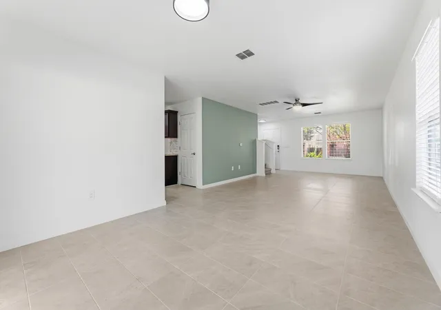 5th image of 5008 Irvine Ln, Del Valle, TX 78617 | MLS# 8979250