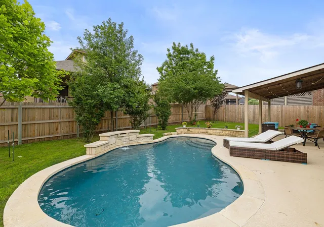 1st image of 1143 Huntington Trl, Round Rock, TX 78664 | MLS# 1151749