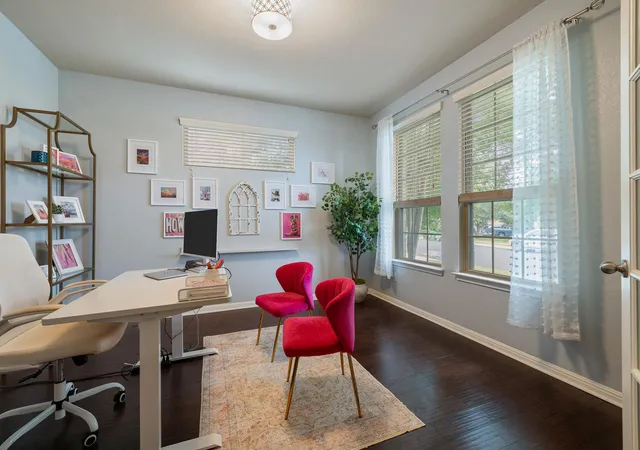 4th image of 1143 Huntington Trl, Round Rock, TX 78664 | MLS# 1151749