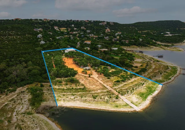 Photo 3 of Single family home for sale at 7100 Comanche Trl, Austin, TX 78732 | MLS# 6989873 | Listing updated on 2026-09-03
