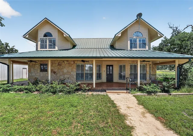 1st image of 203 Oxbow Trl, Marble Falls, TX 78654 | MLS# 9311682