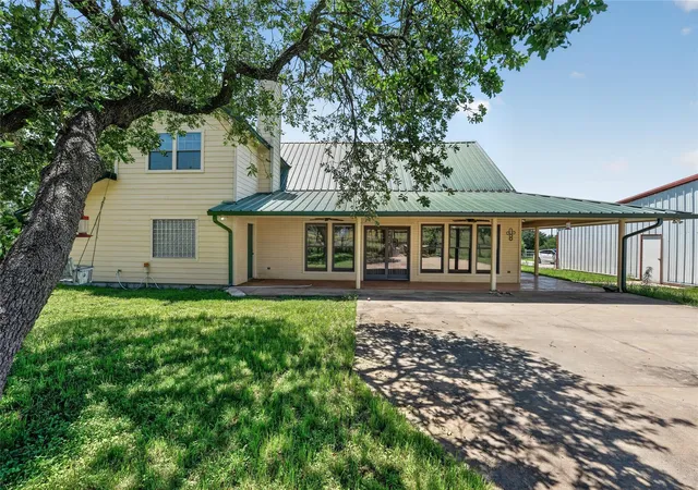 4th image of 203 Oxbow Trl, Marble Falls, TX 78654 | MLS# 9311682