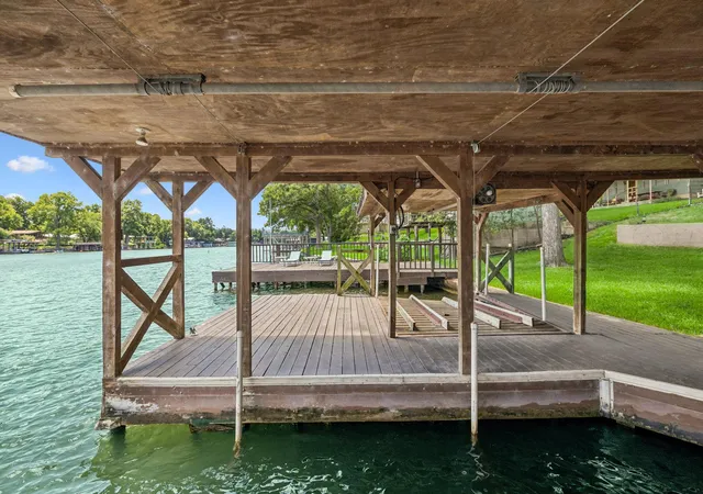 Photo 3 of Single family home for sale at 2632 Williams Lakeshore Dr, Kingsland, TX 78639 | MLS# 9244228 | Listing updated on 2026-07-22
