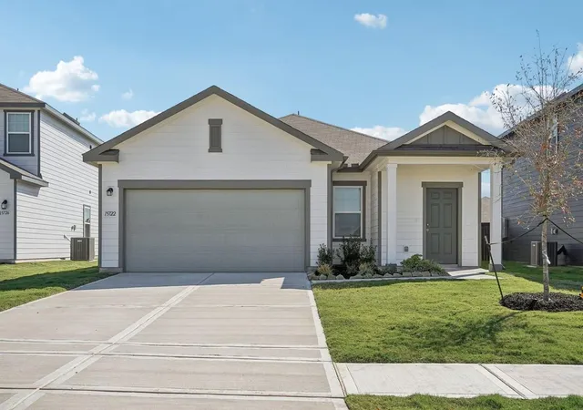 Photo 1 of Sale Pending at 12909 Kentucky Warbler Dr, Creedmoor, TX 78610 | MLS# 1079816 | Listing updated on 2026-08-26