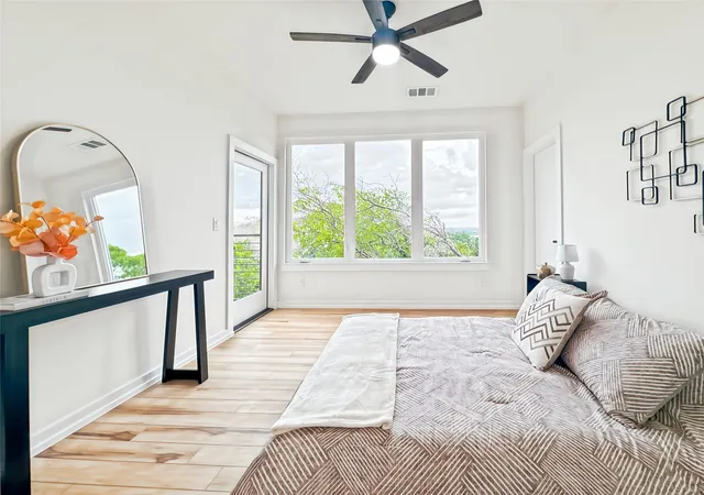 Photo 4 of Condo for sale at 2309 Montopolis Dr #8, Austin, TX 78741 | MLS# 7862894 | Listing updated on 2026-08-25