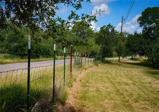4th image of 2041 Lone Man Mountain Rd, Wimberley, TX 78676 | MLS# 6960282