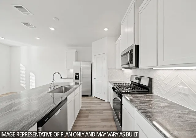 Photo 3 of Single family home for sale at 208 Flying Tiger Trl, Jarrell, TX 76537 | MLS# 4221908 | Listing updated on 2026-10-02