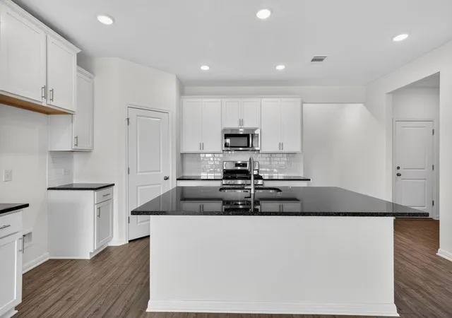 2nd image of 15425 Flowers Vw, Pflugerville, TX 78660 | MLS# 3915138