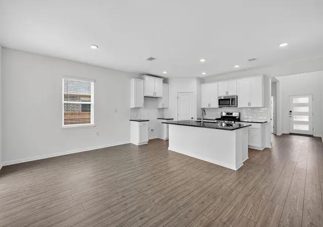 4th image of 15425 Flowers Vw, Pflugerville, TX 78660 | MLS# 3915138