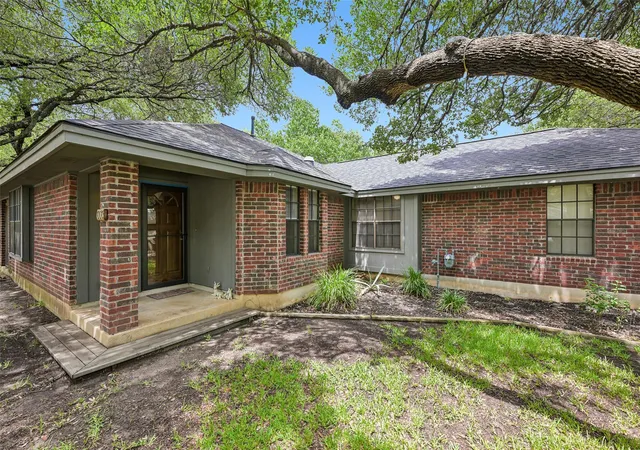 1st image of 606 Prize Oaks Dr, Cedar Park, TX 78613 | MLS# 1424458
