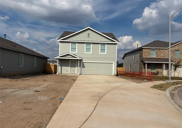 Photo 1 of Single family home for sale at 137 Spotbill Ct, Uhland, TX 78640 | MLS# 5468901 | Listing updated on 2026-10-07