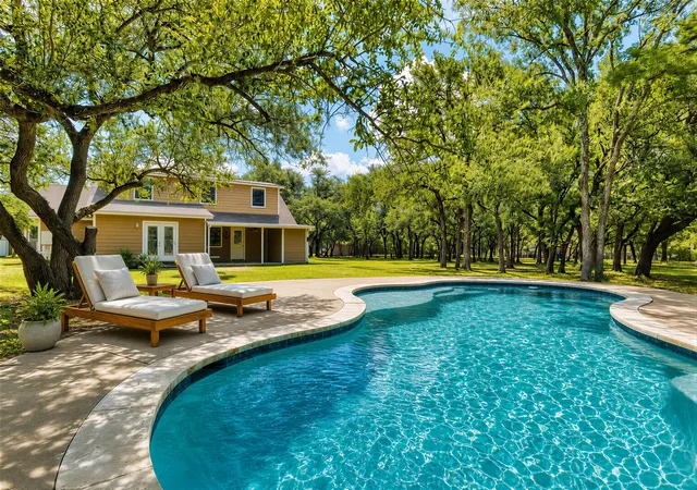 Photo 2 of Single family home for sale at 103 Jib Ln, Georgetown, TX 78633 | MLS# 4557658 | Listing updated on 2026-08-18