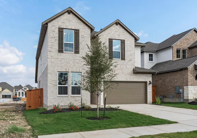 Photo 3 of Single family home for sale at 616 Leeland Dr, Liberty Hill, TX 78642 | MLS# 6294084 | Listing updated on 2026-10-04