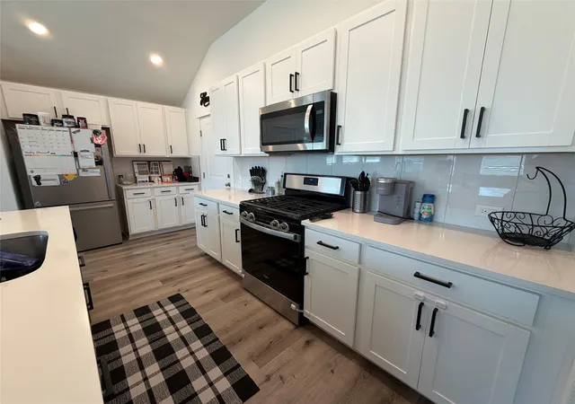 Photo 2 of Single family home for sale at 113 Nettle Swap Dr, Hutto, TX 78634 | MLS# 6935397 | Listing updated on 2026-08-31