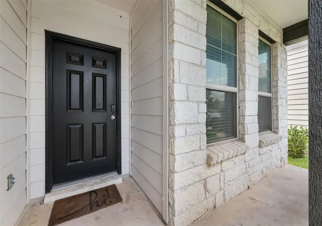 Photo 3 of Sale Pending at 2204 Cliffbrake Way, Georgetown, TX 78626 | MLS# 3753000 | Listing updated on 2026-08-12
