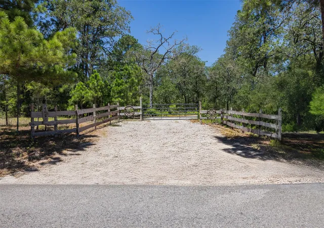 1st image of 492 S Old Potato Rd, Paige, TX 78659 | MLS# 1981953
