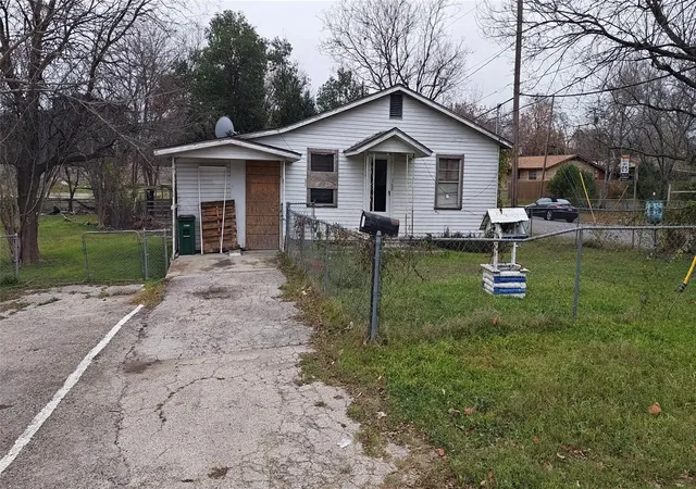 Photo 1 of Single family home for sale at 8611 Georgian Dr, Austin, TX 78753 | MLS# 6737837 | Listing updated on 2026-07-15