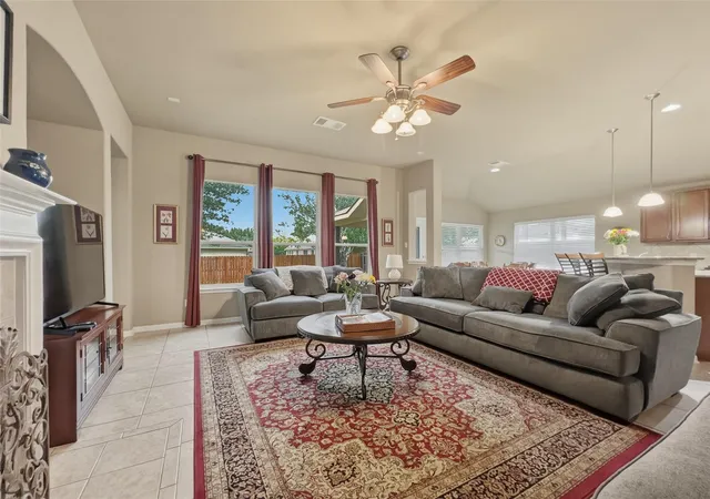 Photo 3 of Single family home for sale at 1317 Irish Moss Trl, Round Rock, TX 78665 | MLS# 2089450 | Listing updated on 2026-09-01
