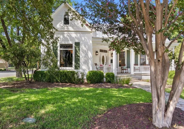 Photo 1 of Single family home for sale at 308 E Travis St, Fredericksburg, TX 78624 | MLS# 6042630 | Listing updated on 2026-09-03