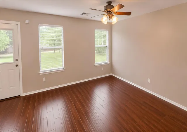 Photo 3 of Single family home for sale at 121 Wegstrom St, Hutto, TX 78634 | MLS# 2718912 | Listing updated on 2026-10-08