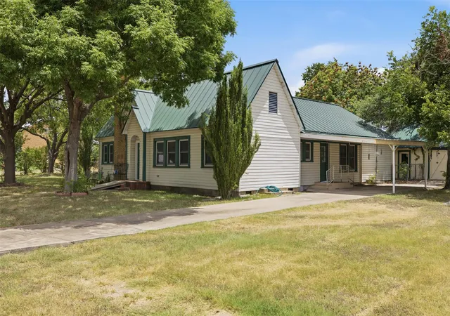 4th image of 255 S Lampasas St, Bertram, TX 78605 | MLS# 6842576