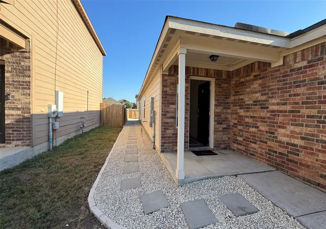 Photo 2 of Single family home for sale at 1421 Breanna Ln, Kyle, TX 78640 | MLS# 9065077 | Listing updated on 2026-07-15
