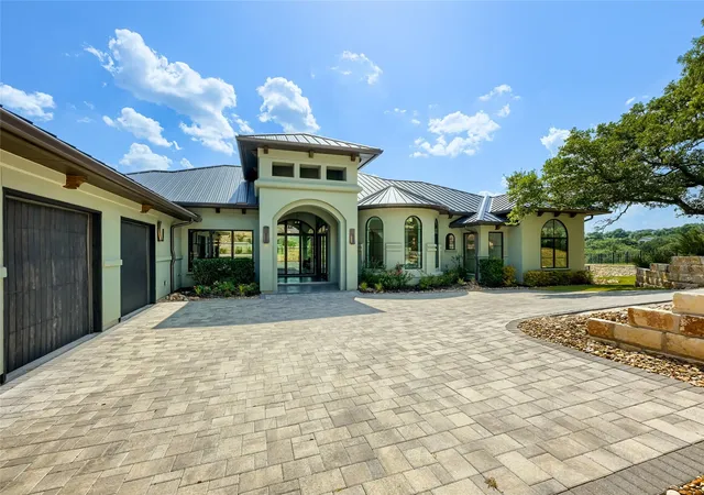 Photo 40 of Mansion for sale at 8132 Magnolia Ridge Cv, Austin, TX 78738 | MLS# 8445939 | Listing updated on 2026-09-07