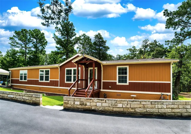 1st image of 1024 Sand Hills Rd, Red Rock, TX 78662 | MLS# 8992024