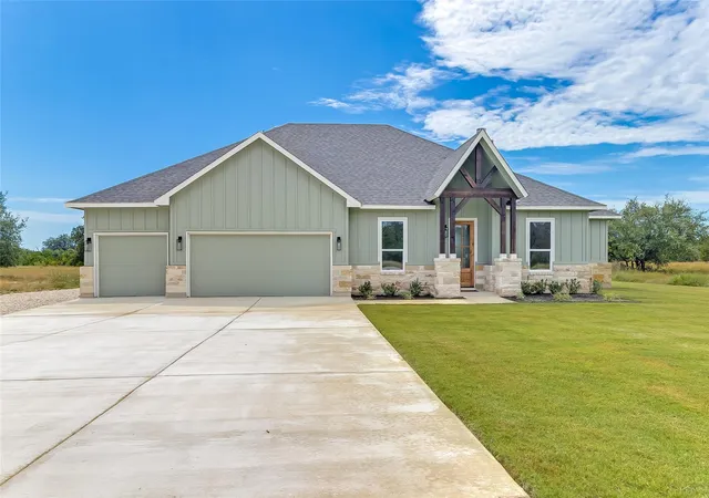 2nd image of 111 Draper Ln, Bertram, TX 78605 | MLS# 1775752