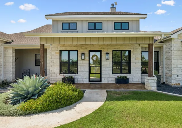 2nd image of 111 Marissa Cir, Burnet, TX 78611 | MLS# 5396223