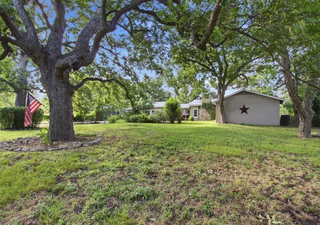 4th image of 2108 River Rd, San Marcos, TX 78666 | MLS# 7649616