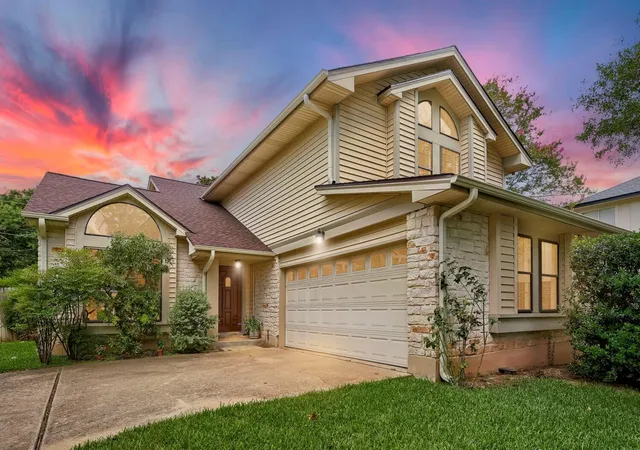 Photo 2 of Sale Pending at 1807 Blackjack Dr, Round Rock, TX 78681 | MLS# 2737443 | Listing updated on 2026-09-08