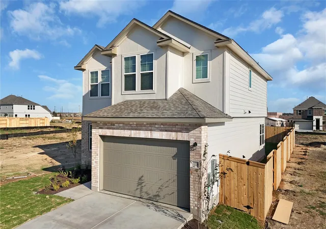 2nd image of 25517 Flora Bella Ln, Elgin, TX 78621 | MLS# 9352975