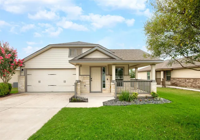 Photo 1 of Single family home for sale at 18519 Bandelier Dr, Pflugerville, TX 78660 | MLS# 4943586 | Listing updated on 2026-10-07