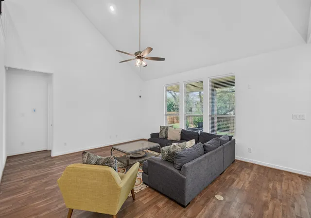 Photo 3 of Single family home for sale at 751 Whitetail Dr, Round Rock, TX 78681 | MLS# 6369169 | Listing updated on 2026-09-24