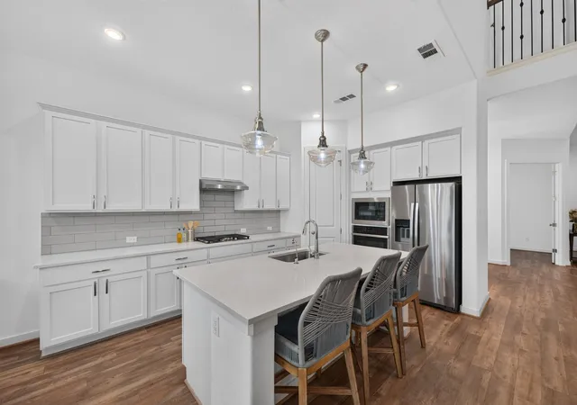 Photo 4 of Single family home for sale at 751 Whitetail Dr, Round Rock, TX 78681 | MLS# 6369169 | Listing updated on 2026-09-24