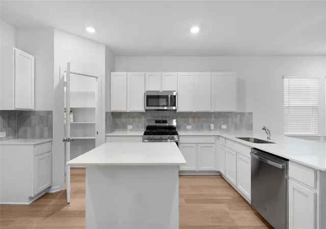 Photo 4 of Sale Pending at 25521 Flora Bella Ln, Elgin, TX 78621 | MLS# 2959336 | Listing updated on 2026-07-21