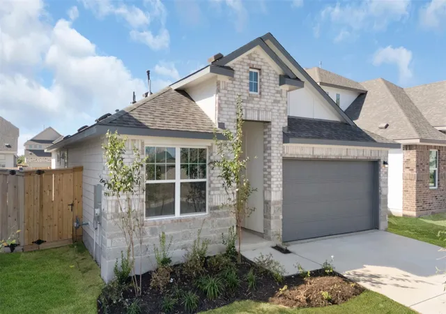 2nd image of 25524 Flora Bella Ln, Elgin, TX 78621 | MLS# 8556792