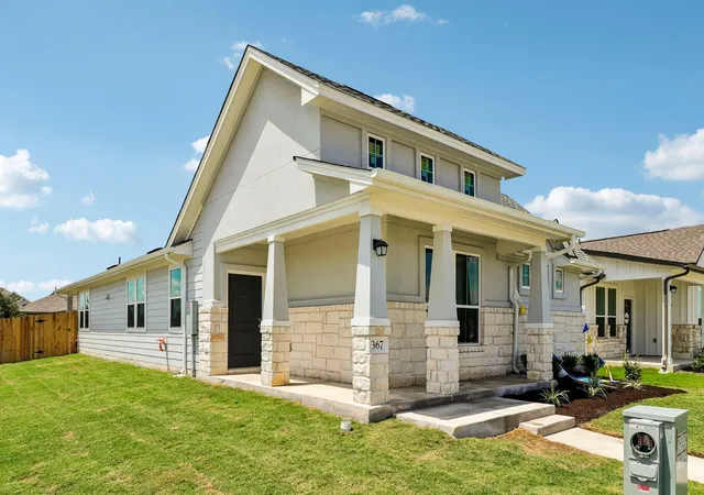 Photo 3 of Single family home for sale at 191 Glocken Ln, Kyle, TX 78640 | MLS# 5934501 | Listing updated on 2026-09-17